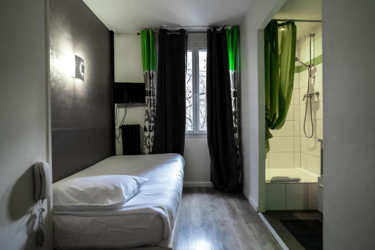 Hotel De Quebec 3*
