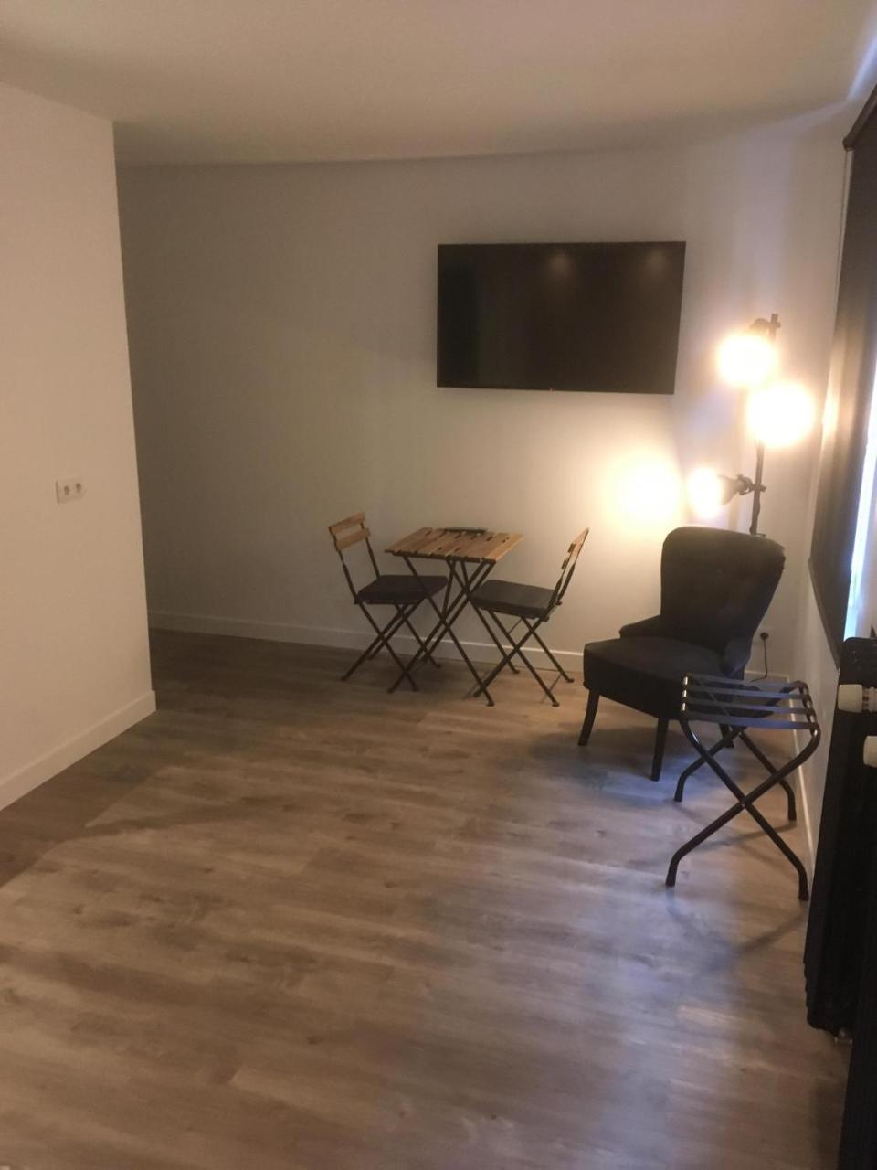 De Quebec Hotel